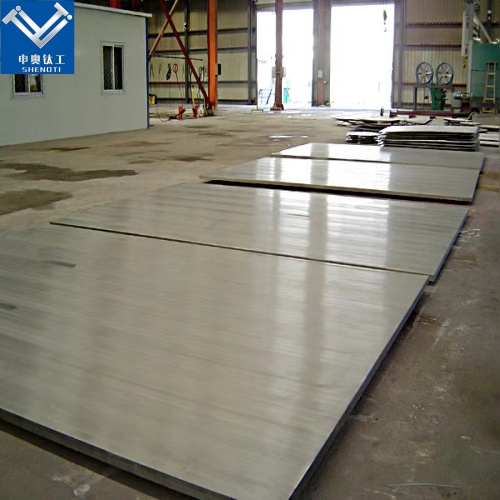 Carbon steel composite plates for pressure vessels, heat exchangers and pipelines